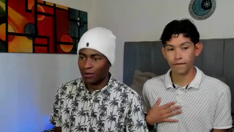 Alan and Criss - WE JUST FRIENDS WITH BENEFITS BOTH VERS online show from 11/22/25, 04:28