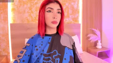 alana_2916 online show from 09/17/25, 03:19