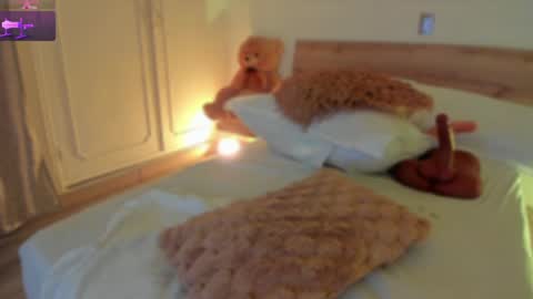 Snapshot of alana_haze chatting on 01/19/25, 03:50 Alana online show from 01/19/25, 03:50
