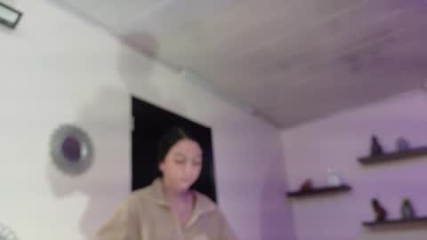 Snapshot of alana_madison chatting on 02/04/26, 10:21 Maeve online show from 02/04/26, 10:21