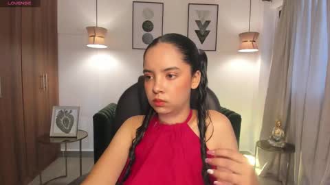 alana  online show from 12/21/25, 11:17