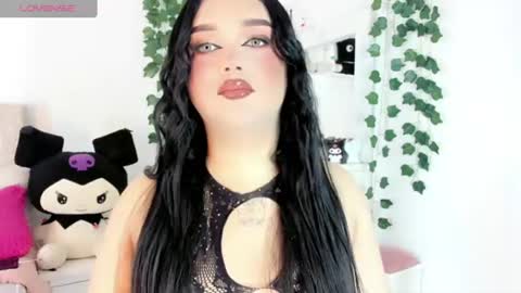 Snapshot of alana_muller_ chatting on 06/23/26, 05:27 Alana Muller online show from 06/23/26, 05:27