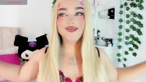 Snapshot of alana_muller_ chatting on 07/10/26, 10:12 Alana Muller online show from 07/10/26, 10:12