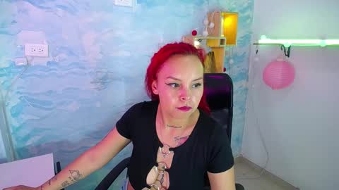 Snapshot of alana_roth chatting on 01/03/25, 05:53 ALANA ROTH online show from 01/03/25, 05:53