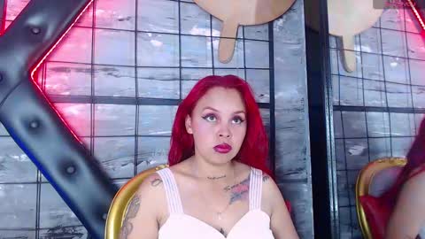 Snapshot of alana_roth chatting on 01/21/25, 12:07 ALANA ROTH online show from 01/21/25, 12:07