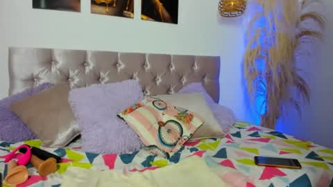 Snapshot of alana_vega69 chatting on 06/10/26, 12:26 alana_vega69 online show from 06/10/26, 12:26