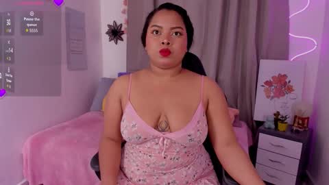 Alana Gmez  online show from 11/08/25, 04:18