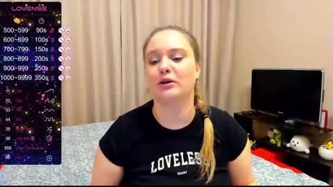 Snapshot of alanabrox chatting on 12/03/24, 12:46 Julia online show from 12/03/24, 12:46