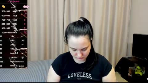 Julia online show from 04/10/26, 07:51