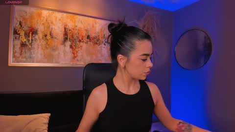 Alana online show from 11/29/25, 12:19