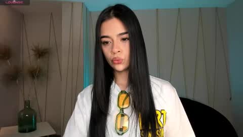 Alana online show from 01/08/26, 12:07