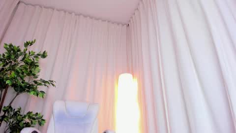 Alana silvana online show from 02/15/25, 05:28