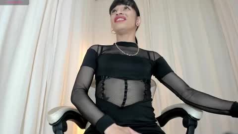 Alana silvana online show from 10/06/25, 08:28