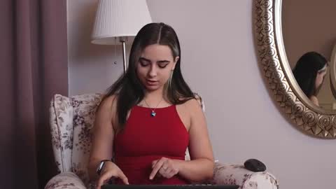 Snapshot of alanamilani chatting on 02/15/25, 11:14 AlanaMilani online show from 02/15/25, 11:14