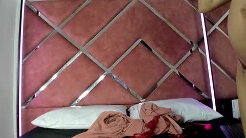 alanapetterson online show from 12/22/24, 12:38