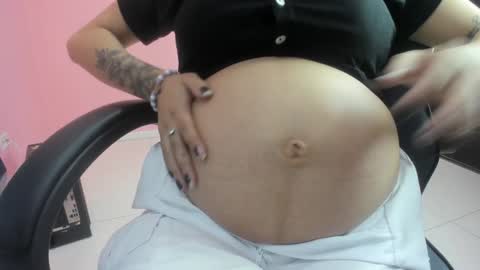 alanapetterson online show from 01/28/25, 03:04