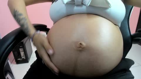 alanapetterson online show from 02/08/25, 01:44