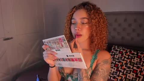 Snapshot of alanaxbrown chatting on 04/01/26, 12:06 Tell me Alana online show from 04/01/26, 12:06