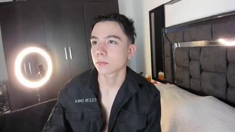 alanblack1 online show from 02/12/26, 02:23