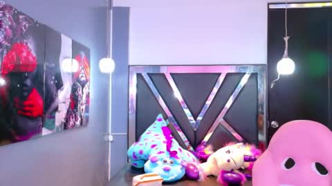 Snapshot of alandelrey57 chatting on 09/14/25, 12:48 ALAN DEL REY online show from 09/14/25, 12:48