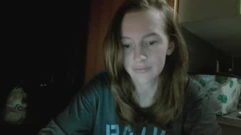 Elisa online show from 10/30/25, 07:47