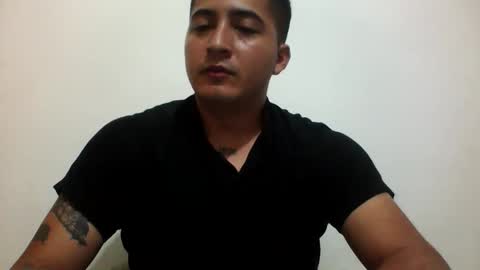 Snapshot of alanj998 chatting on 06/11/26, 02:53 alanj998 online show from 06/11/26, 02:53
