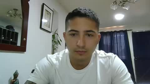 Snapshot of alanj998 chatting on 06/27/26, 05:29 alanj998 online show from 06/27/26, 05:29