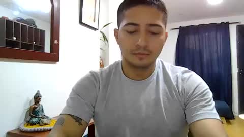 Snapshot of alanj998 chatting on 07/19/26, 08:23 alanj998 online show from 07/19/26, 08:23