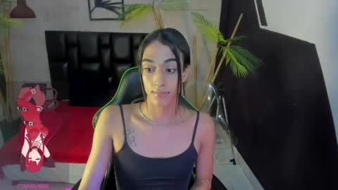 Snapshot of alanna_bonny chatting on 05/27/26, 02:19 Alanna online show from 05/27/26, 02:19