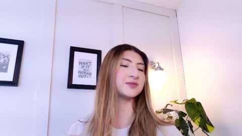 Snapshot of alanna_dh chatting on 07/10/26, 07:05 Alanna online show from 07/10/26, 07:05