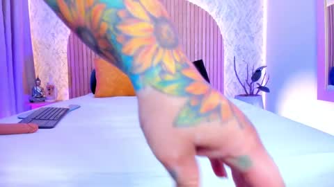 Alanna  online show from 02/04/25, 07:40