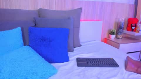 Alanna  online show from 02/11/26, 02:11