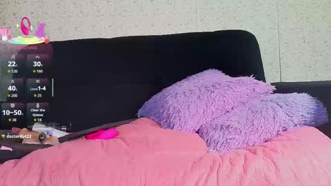 alanna_jones23_aws online show from 01/17/26, 05:05