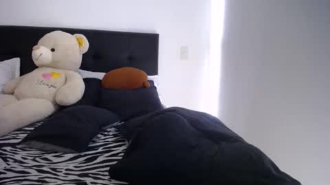 alanna_new1 online show from 02/17/25, 09:08