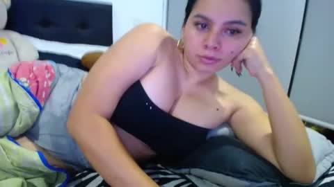 alanna_new1 online show from 02/18/25, 10:16