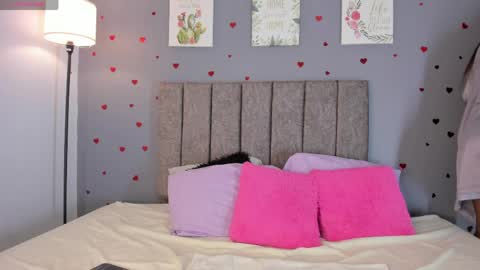 Alanna  online show from 04/05/26, 12:13