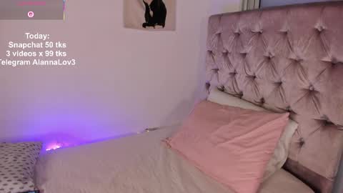 Snapshot of alannalove__ chatting on 05/03/26, 10:05 Alanna online show from 05/03/26, 10:05