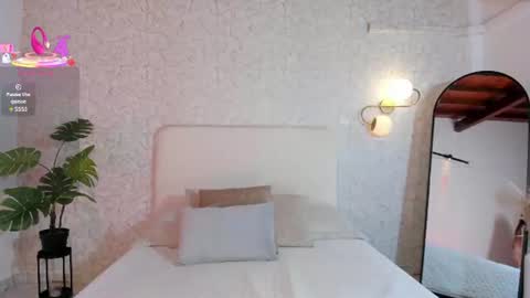 alannarouge online show from 06/12/26, 11:31
