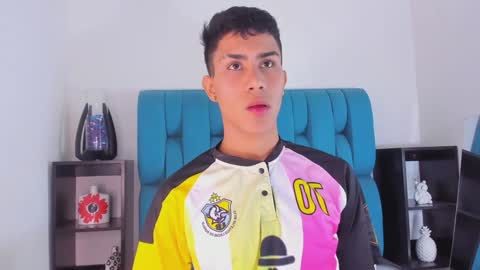 alannaughty_ online show from 01/05/25, 09:03