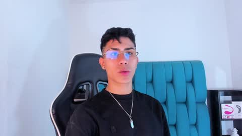 alannaughty_ online show from 02/06/25, 09:17