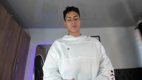 alannaughty_ online show from 01/10/26, 10:25