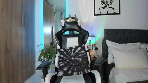 alannaughty_ online show from 03/20/26, 05:01