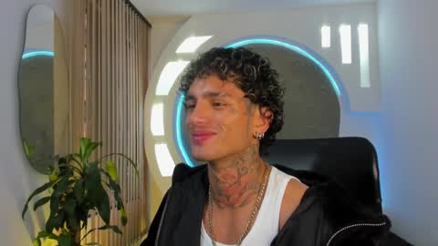 alan online show from 02/05/25, 12:49