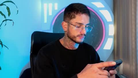 alan online show from 12/22/25, 03:09