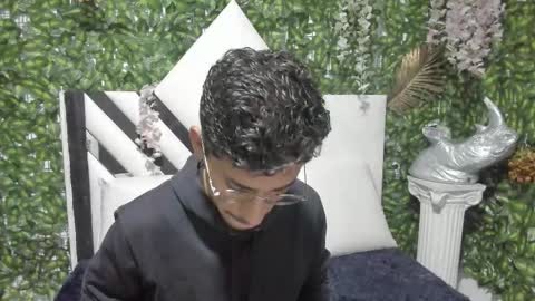 alanvilla_lobo online show from 10/15/25, 06:52