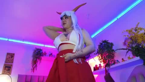 albaandthayron online show from 04/18/26, 12:09