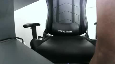 albanianking07 online show from 01/19/25, 07:58