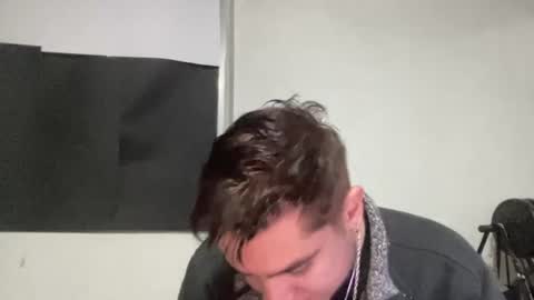 alber753713 online show from 06/16/26, 05:43