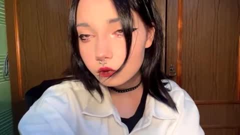 Im Katrina online show from 09/26/25, 05:28