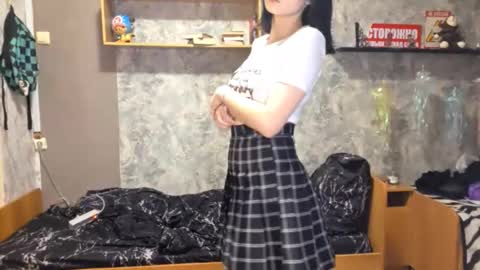 Im Katrina online show from 12/15/25, 04:33